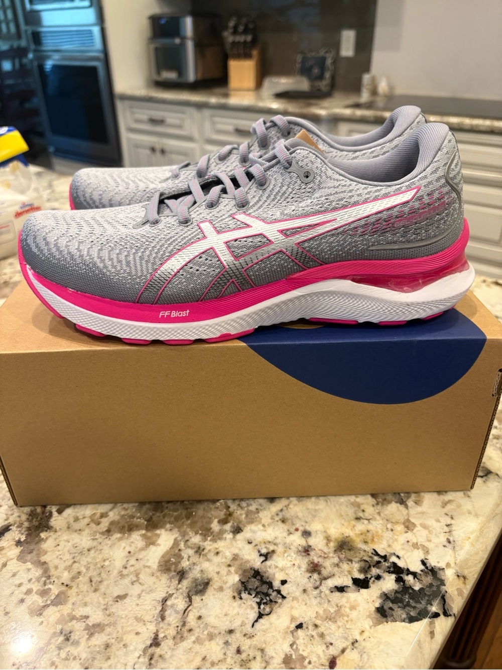 New! Women’s Gel Cumulus ASICS